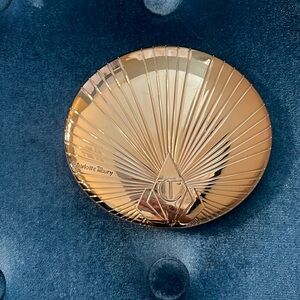 Charlotte Tilbury Airbrush Bronzer Medium